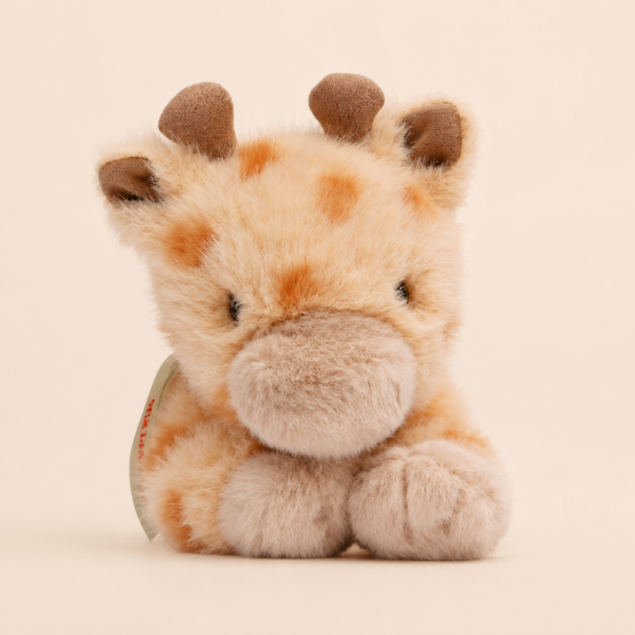 One Love Snuggles Willow Giraffe soft plush toy, front